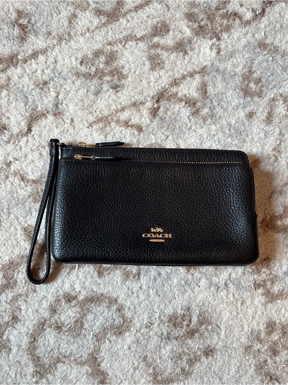 Coach Double Zip Wallet Wristlet Black Card Holder Pebbled Leather